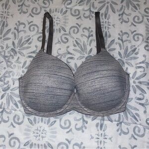 Victoria’s Secret PINK Wear Everywhere Lightly Lined Gray Bra